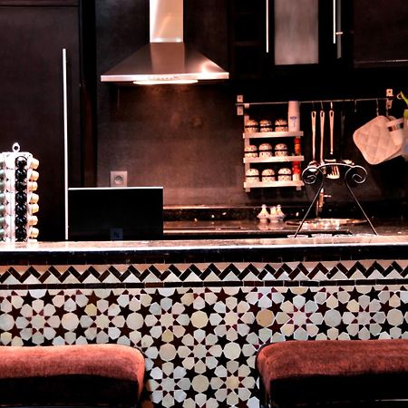 Luxury Riad Saad Fes- Apart Bagian luar foto